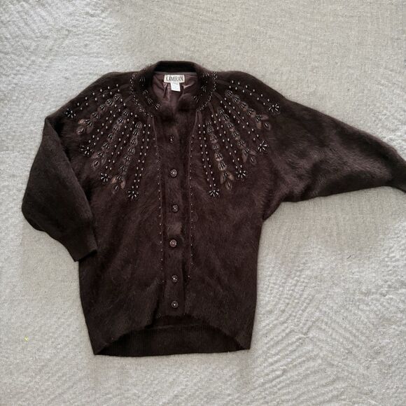 𝅺Vintage Angora Cardigan Sweater Medium Super Soft Fluffy Brown Womens Beaded - Picture 3 of 11